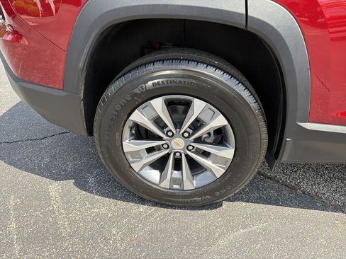 New 2026 Chevrolet Equinox LT FWD image 17