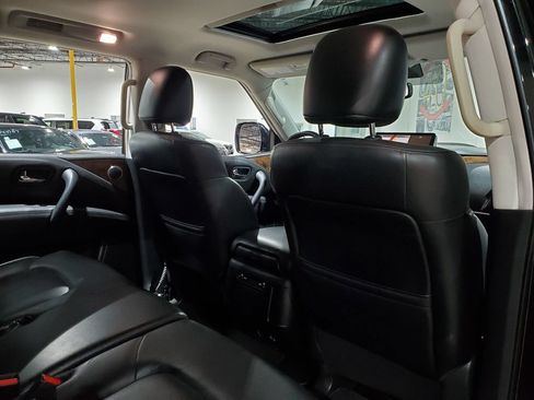 Used 2023 Nissan Armada SL RWD image 22