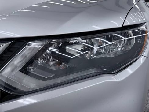 Used 2020 Nissan Rogue SL FWD image 7