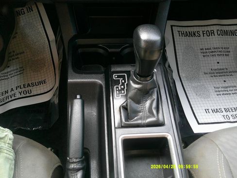 Used 2023 Toyota Tacoma SR AWD/4WD image 19