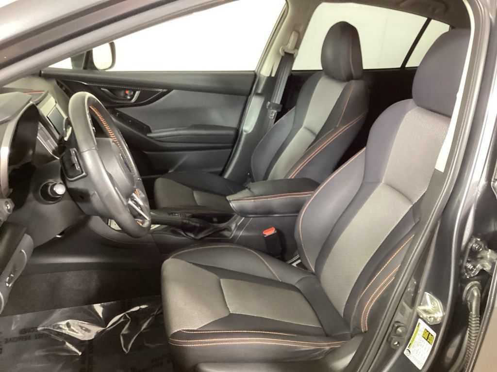 Used 2022 Subaru Crosstrek 2.0i Premium w/ Moonroof Package AWD/4WD image 10