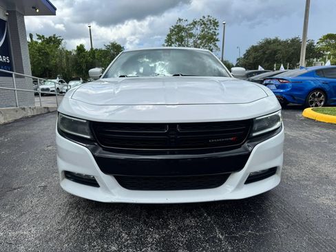 Used 2015 Dodge Charger R/T w/ Plus Group RWD image 4