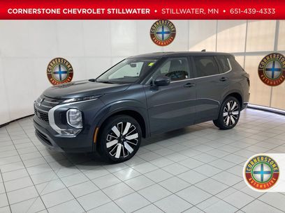 Used 2025 Mitsubishi Outlander SE