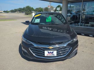 Used 2023 Chevrolet Malibu LT w/ LPO, Floor Liner Package FWD video 2