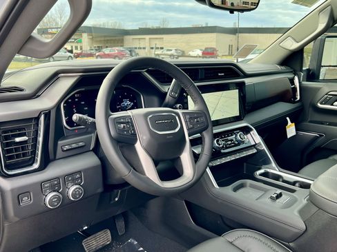 New 2026 GMC Sierra 2500 Denali w/ Denali Reserve Package image 42