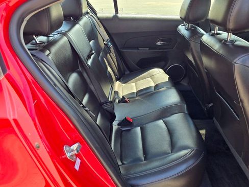 Used 2015 Chevrolet Cruze LT FWD image 13