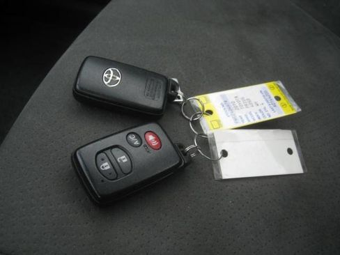 Used 2010 Toyota Prius Two image 32