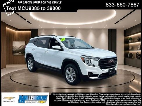 Used 2023 GMC Terrain SLE w/ Driver Convenience Package AWD/4WD image 1