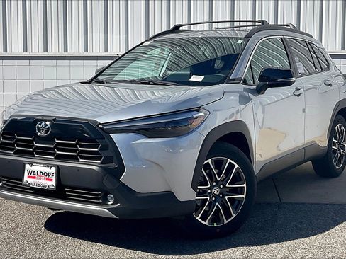 New 2026 Toyota Corolla Cross XLE image 2