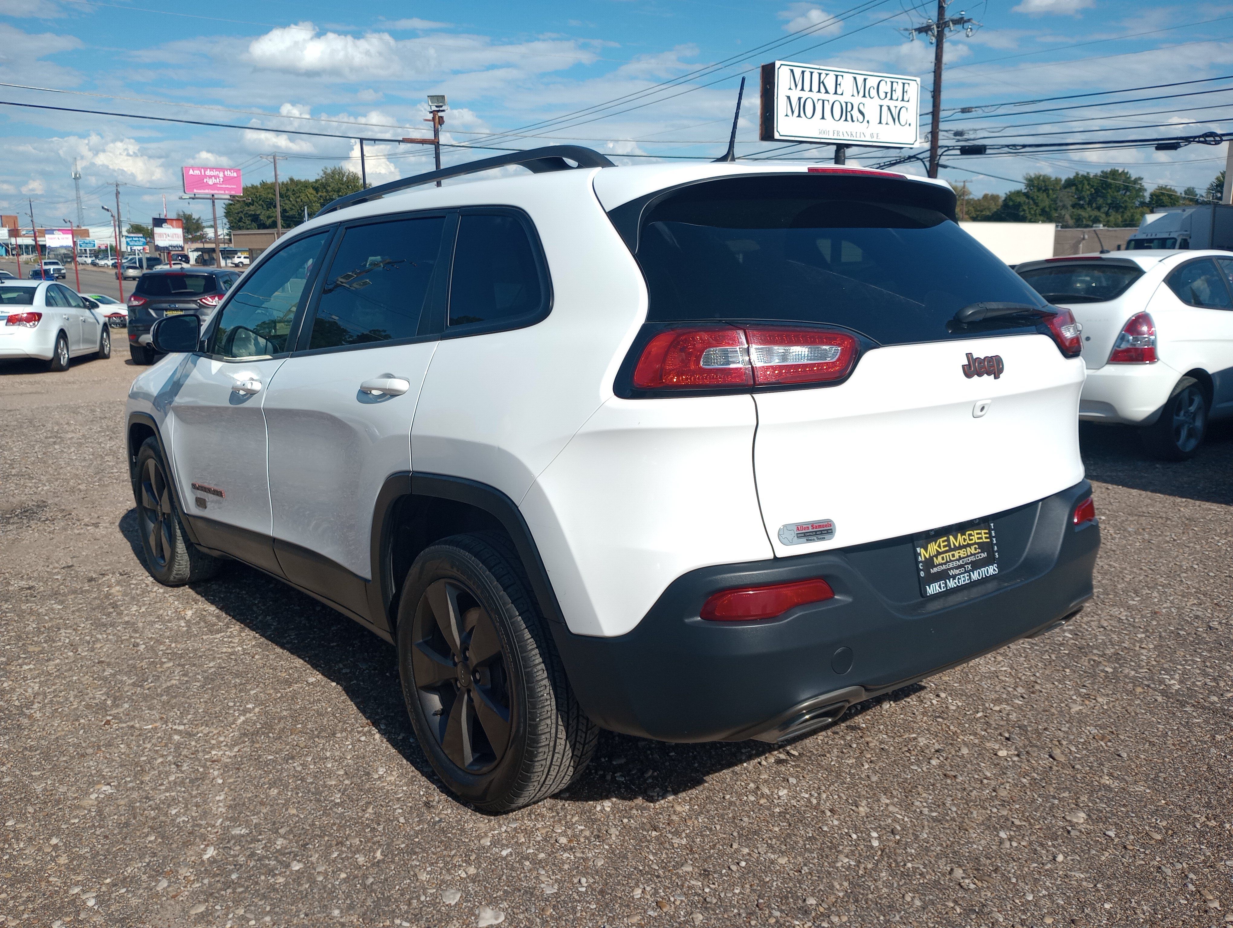 Used 2016 Jeep Cherokee 75th Anniversary FWD image 7
