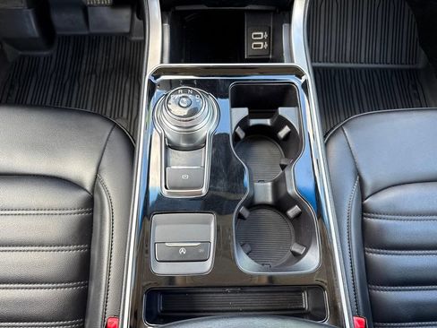 Used 2019 Ford Edge SEL w/ Equipment Group 201A AWD/4WD image 15