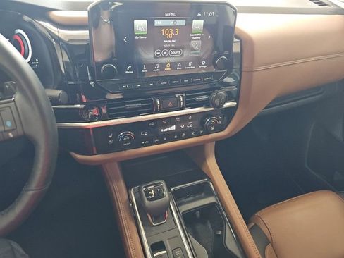 Used 2025 Nissan Pathfinder Platinum w/ Cargo Package AWD/4WD image 5