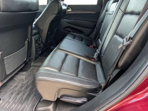 Used 2022 Jeep Grand Cherokee Limited w/ Tech Group RWD image 21