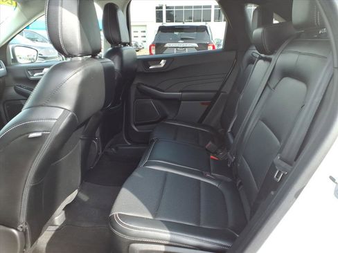 Certified 2022 Ford Escape SEL image 11