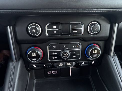 Used 2024 Chevrolet Tahoe LT image 21