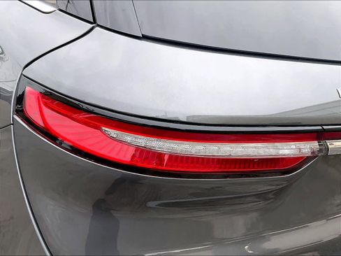 Used 2022 Lincoln Corsair AWD w/ Premium Package image 34