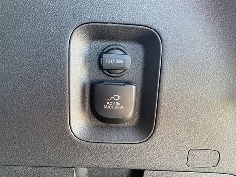 New 2026 Kia Carnival SX image 18