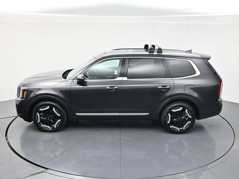 Used 2025 Kia Telluride S AWD/4WD image 48