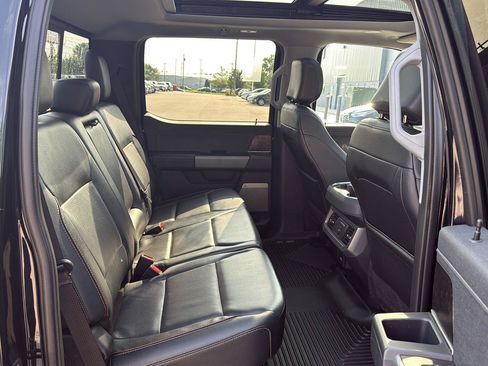 Used 2024 Ford F250 Lariat w/ Lariat Ultimate Package AWD/4WD image 11