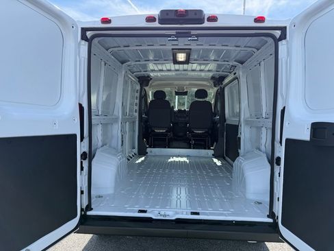 New 2026 RAM ProMaster 1500 w/ Convenience Group FWD image 23