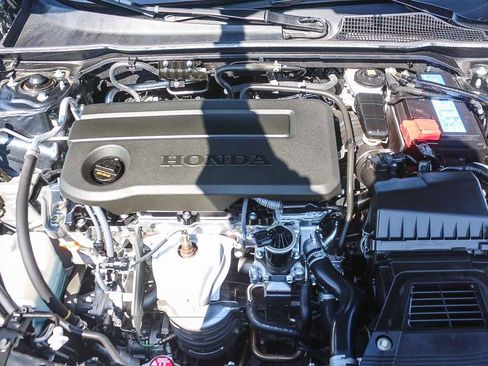 Certified 2025 Honda Civic LX image 27