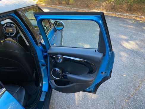 Used 2015 MINI Cooper S image 48