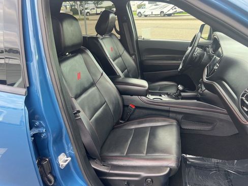 Used 2025 Dodge Durango GT image 32