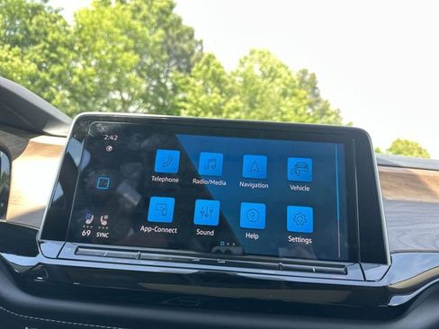 Certified 2024 Volkswagen Atlas SE w/ Panoramic Sunroof Package AWD/4WD image 22