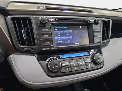 Used 2015 Toyota RAV4 XLE AWD/4WD image 19