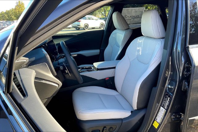 New 2026 Lexus RX 350h AWD/4WD image 9