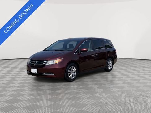 Used 2017 Honda Odyssey EX image 4