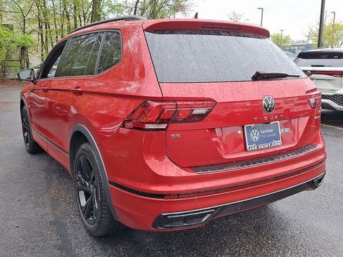 Certified 2024 Volkswagen Tiguan SE R-Line AWD/4WD image 8