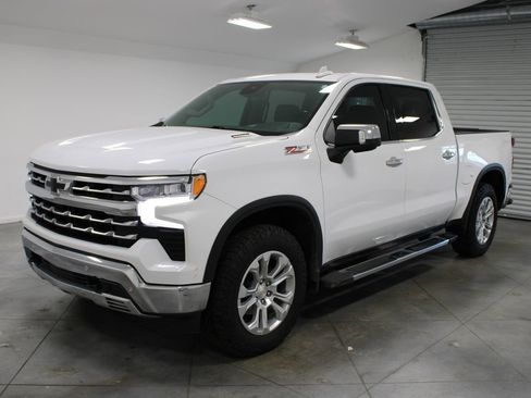 Used 2024 Chevrolet Silverado 1500 LTZ image 4