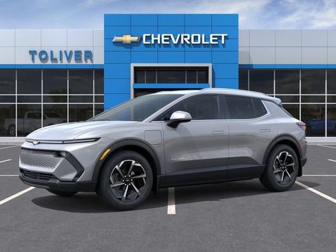 New 2026 Chevrolet Equinox EV LT FWD image 2