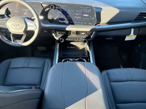 New 2026 Chevrolet Suburban RST w/ Comfort Package image 13