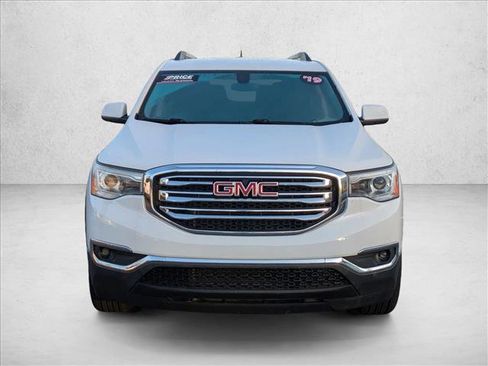 Used 2019 GMC Acadia SLE image 2