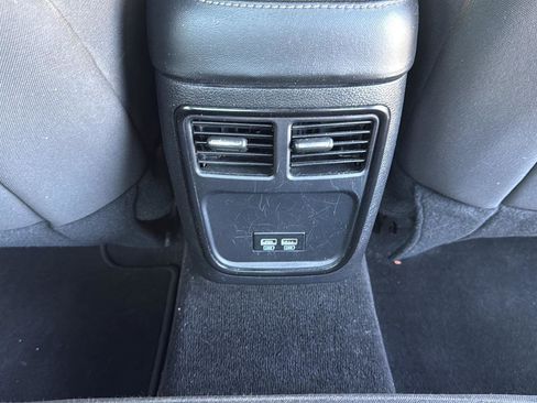 Used 2021 Dodge Charger SXT w/ Blacktop Package RWD image 38