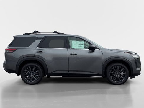 New 2026 Nissan Pathfinder SL w/ SL Premium Package AWD/4WD image 7