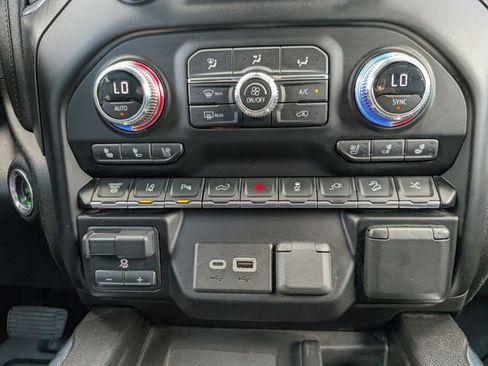 Used 2023 GMC Sierra 2500 AT4 w/ AT4 Premium Plus Package image 22