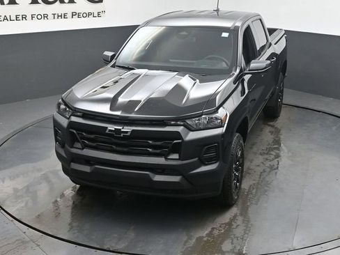 New 2026 Chevrolet Colorado W/T w/ WT Custom Package AWD/4WD image 24