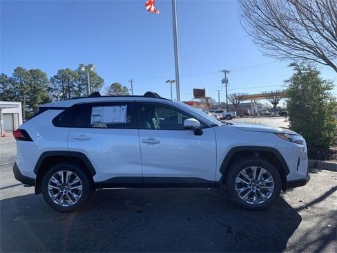 New 2025 Toyota RAV4 XLE Premium image 9