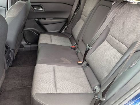 Used 2025 Nissan Rogue SV AWD/4WD image 25
