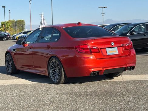 Used 2013 BMW M5 RWD image 10