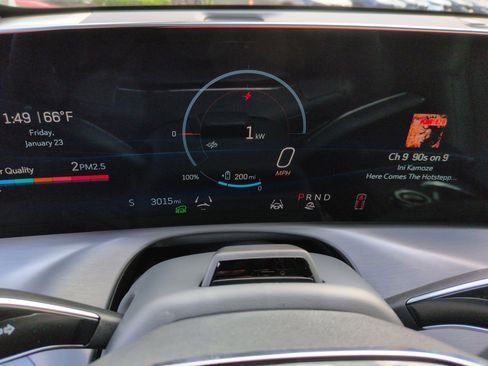 Used 2026 Cadillac Vistiq Sport image 21