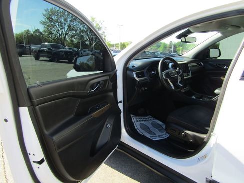 Used 2023 GMC Acadia SLE w/ Driver Convenience Package AWD/4WD image 18