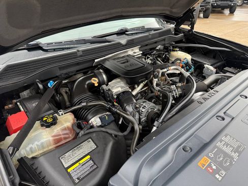 Used 2015 GMC Sierra 2500 Denali w/ Duramax Plus Package image 40