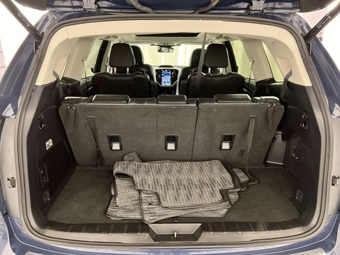 Used 2023 Subaru Ascent Limited w/ Technology Package image 29