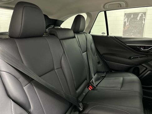 Used 2024 Subaru Outback Limited AWD/4WD image 23