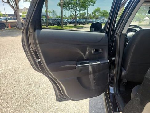 Used 2024 Mitsubishi Outlander Sport ES AWD/4WD image 12