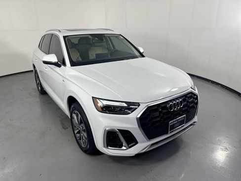 Used 2024 Audi Q5 2.0T Premium Plus AWD/4WD image 33